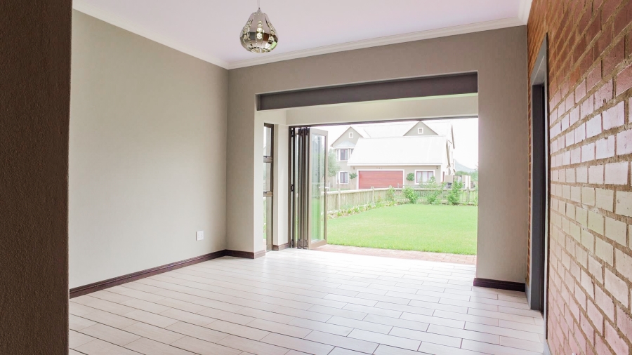 To Let 3 Bedroom Property for Rent in The Coves North West
